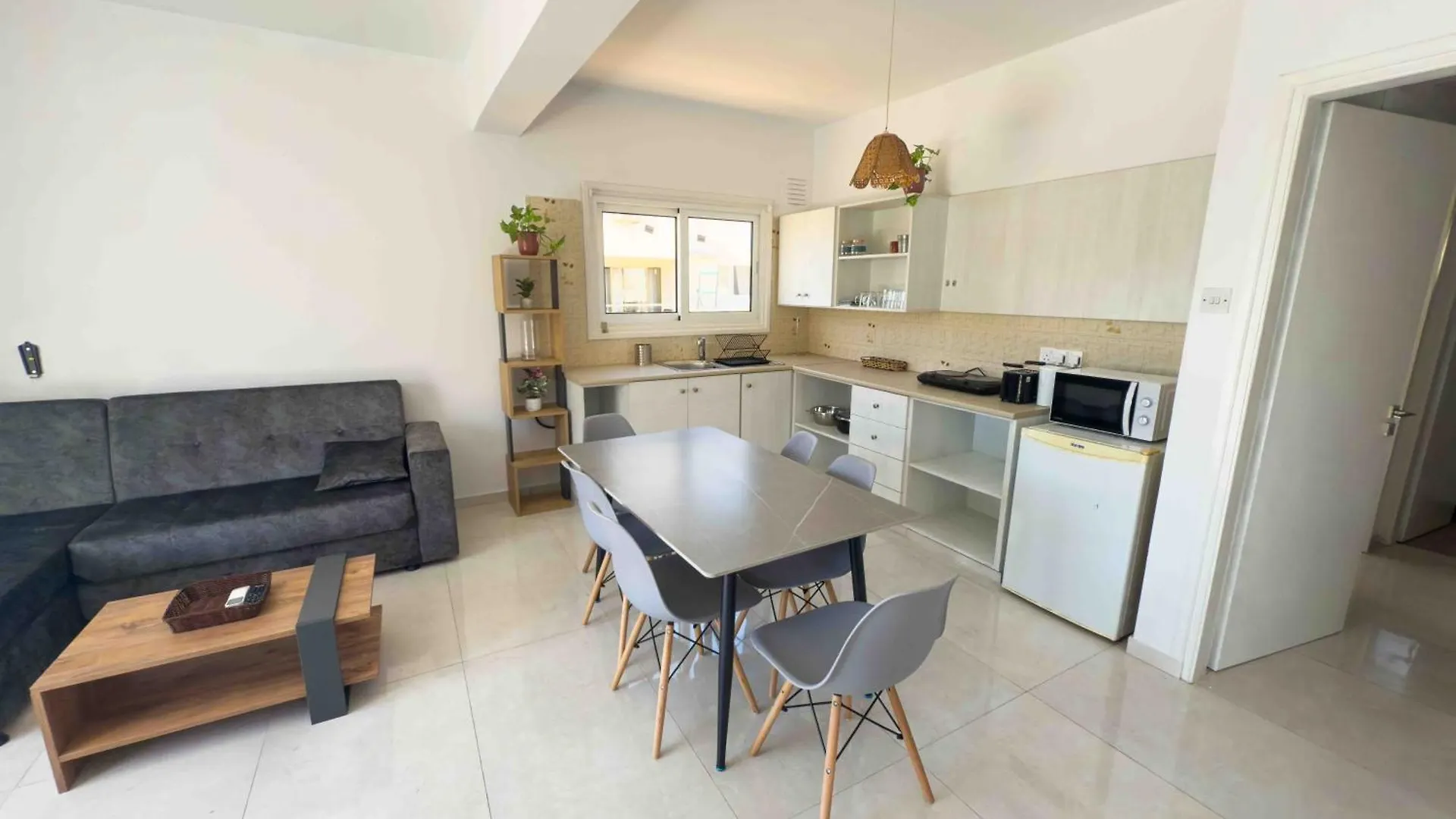 Bella Central Apartment Ayia Napa