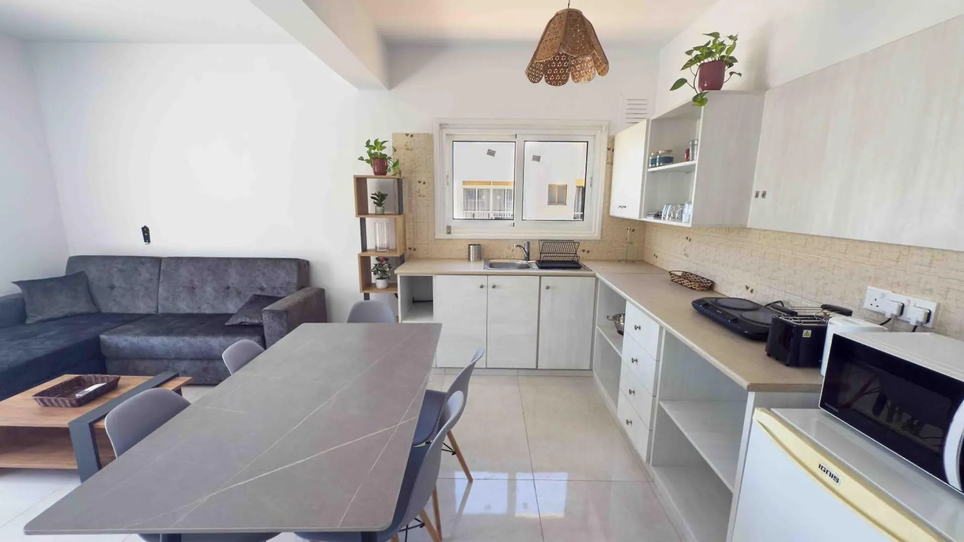 Villa Bella Central Apartment Ayia Napa Cypern